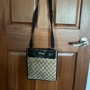 Gucci crossbody bag
